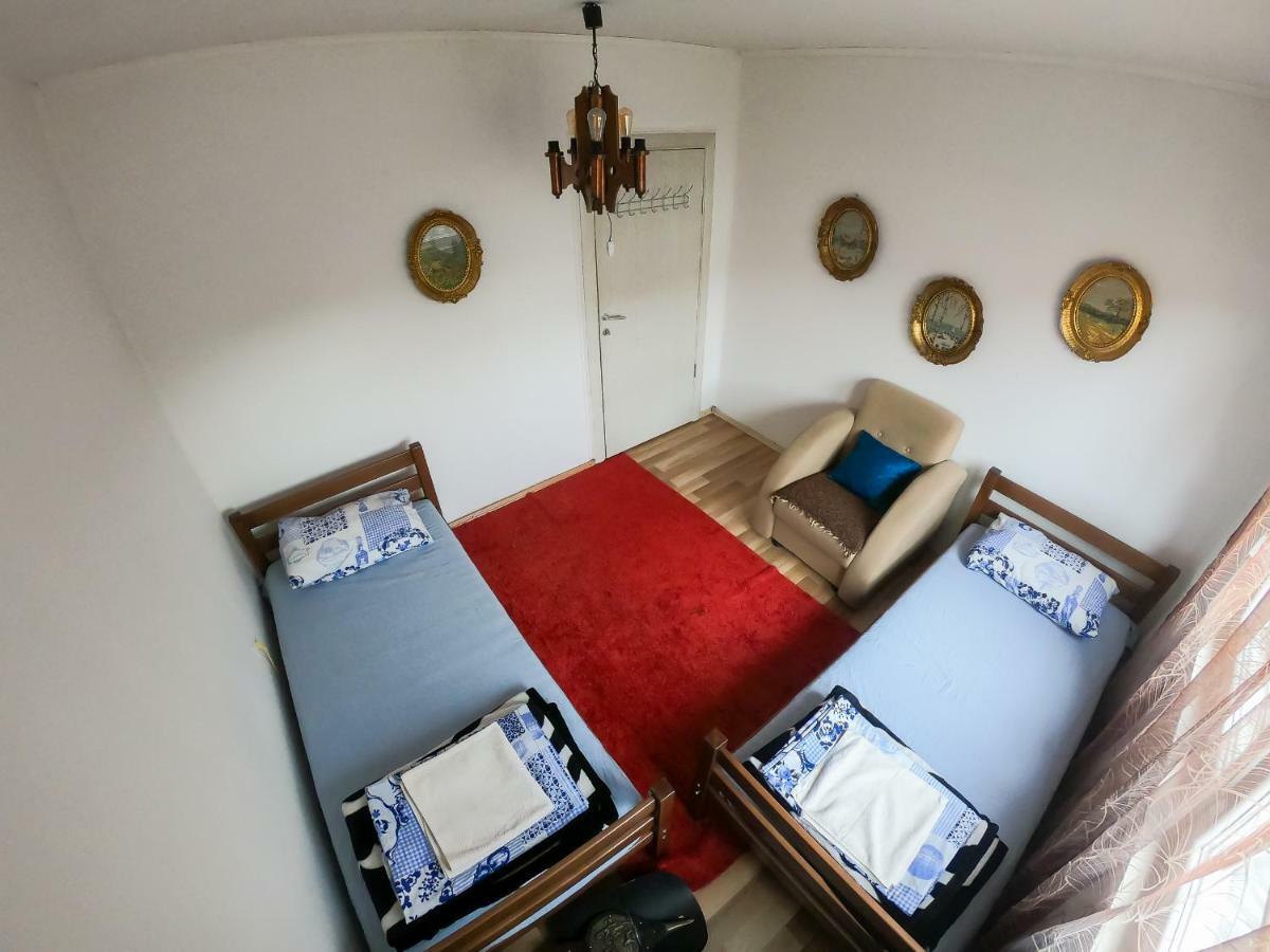 Sarac Hostel Печ Екстер'єр фото