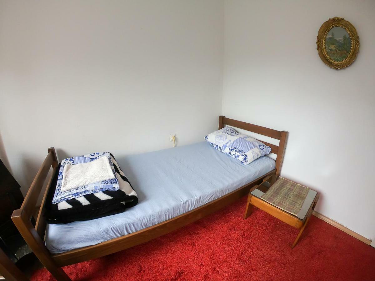 Sarac Hostel Печ Екстер'єр фото